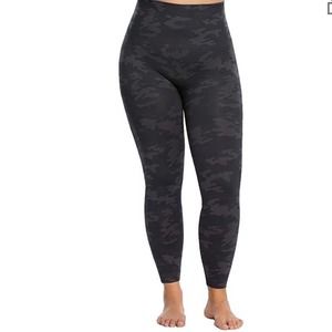 SPANX Camo Look at Me Now High Waisted Camo Leggings 2X